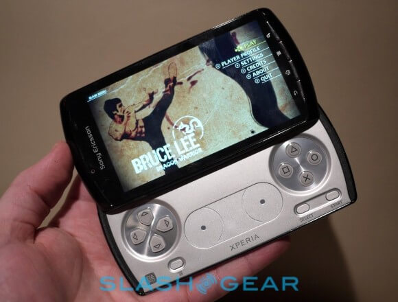 Sony Ericsson подтвердил задержку XPERIA Play. Фото.