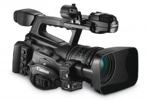 Видеокамеры Canon XF305 и XF300 получили поддержку 3D. Фото.