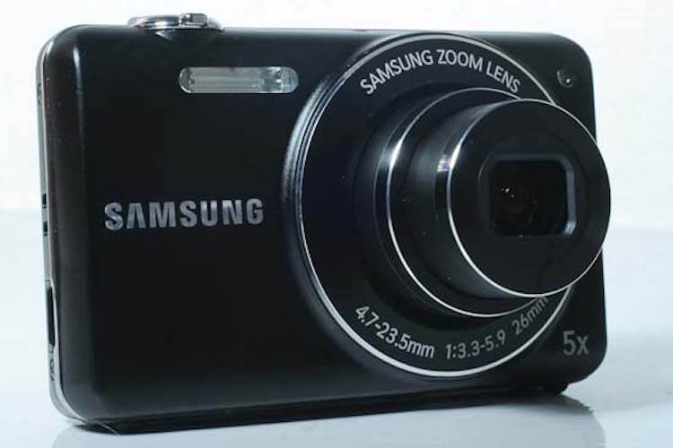 Samsung ST93 – новинка в модельном ряду ультратонких фотокамер. С такой камерой снимать важные моменты будет проще. Фото.
