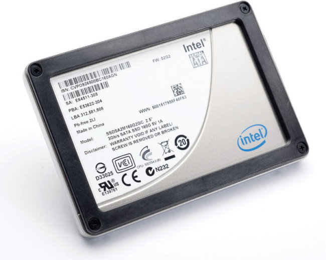 Предстоящие накопители SSD получат поддержку ONFI 3.0 и BGA NAND Flash. Фото.