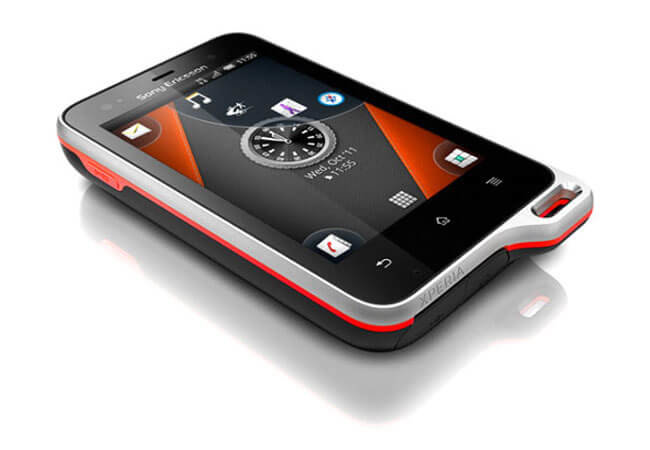 Sony Ericsson анонсировала Xperia Ray и Xperia Active. Фото.