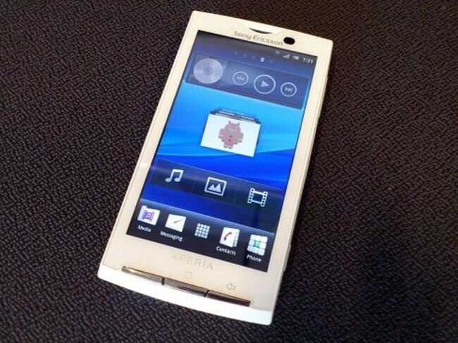 Sony Ericsson Xperia X10 и Android 2.3 Gingerbread в действии. Фото.