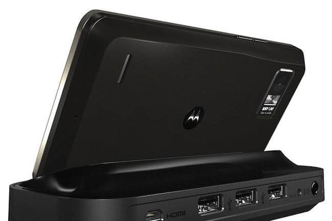 Новые фото смартфона Motorola Droid Bionic. Фото.