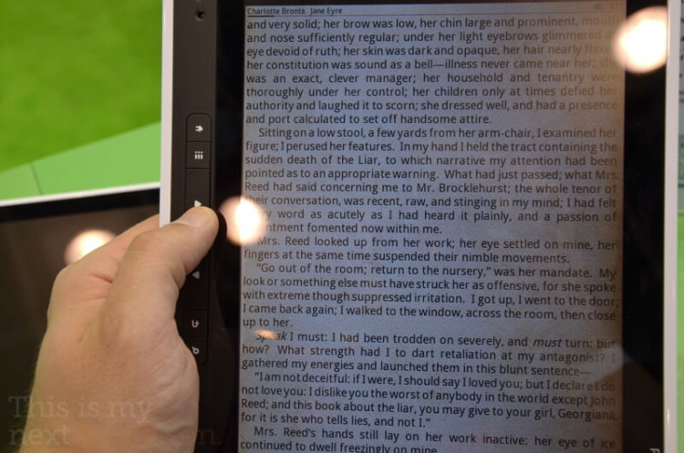Pocketbook готовит к выпуску 10-дюймовый Android-планшет. Фото.