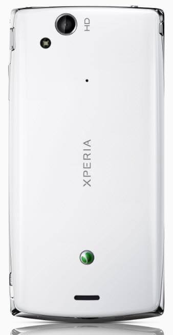Sony Ericsson готовит к релизу смартфон Xperia Arc S. Фото.