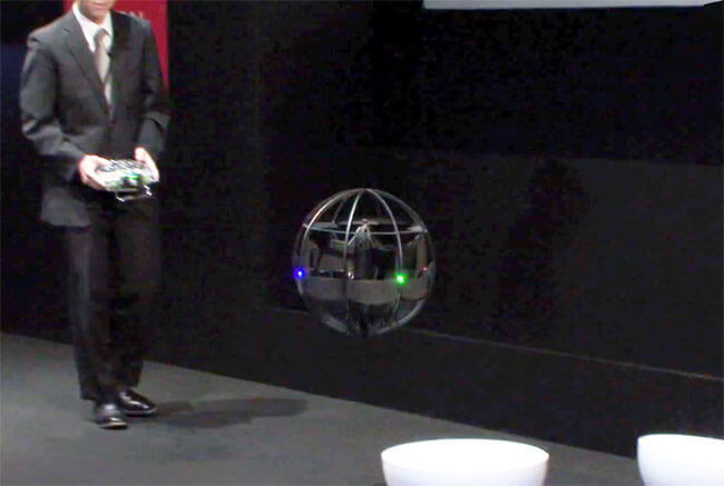 Японское Министерство безопасности представило миниатюрную «Звезду Смерти». Фото.