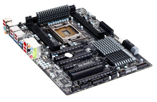 Gigabyte отзывает материнские платы X79 UD3, UD5 и G1.Assassin 2. Фото.