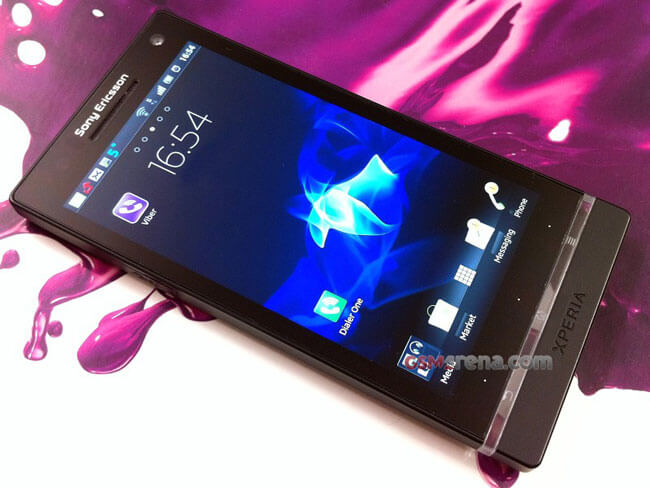 Sony-Ericsson-Xperia-Arc-HD_1