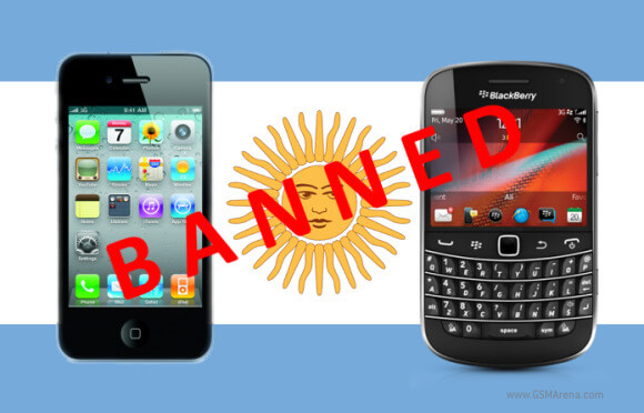 Аргентина наложила эмбарго на смартфоны iPhone и BlackBerry. Фото.