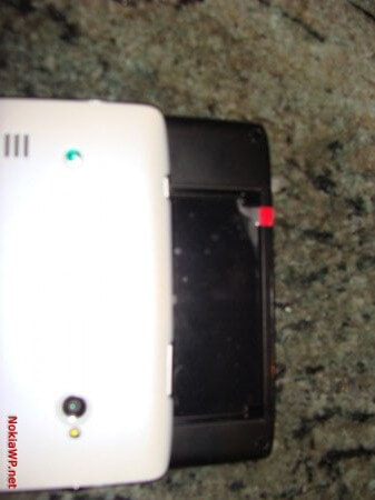Leaked-images-show-even-more-of-the-Sony-Ericsson-Windows-Phone-prototype-6 Leaked-images-show-even-more-of-the-Sony-Ericsson-Windows-Phone-prototype-6