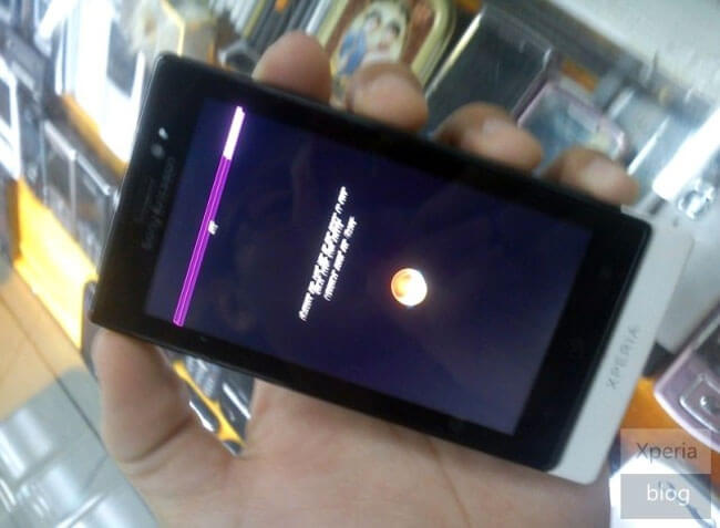 Sony-Ericsson-MT72i