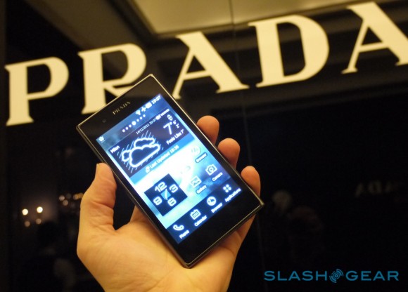 Сегодня в Британии дебютирует LG Prada 3.0. Фото.