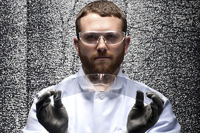 Corning и Samsung подписали соглашение на производство стеклянных OLED панелей. Фото.