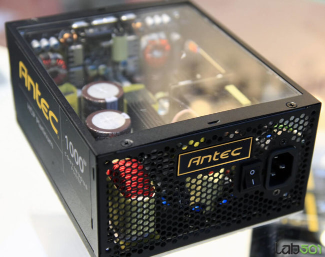 CeBIT 2012: Antec показала новый блок питания High Current Pro Platinum 1000W. Фото.
