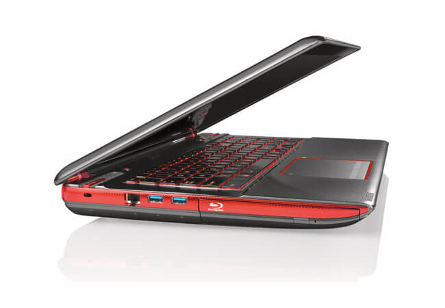 Toshiba-Qosmio-X870-1 Toshiba-Qosmio-X870-1