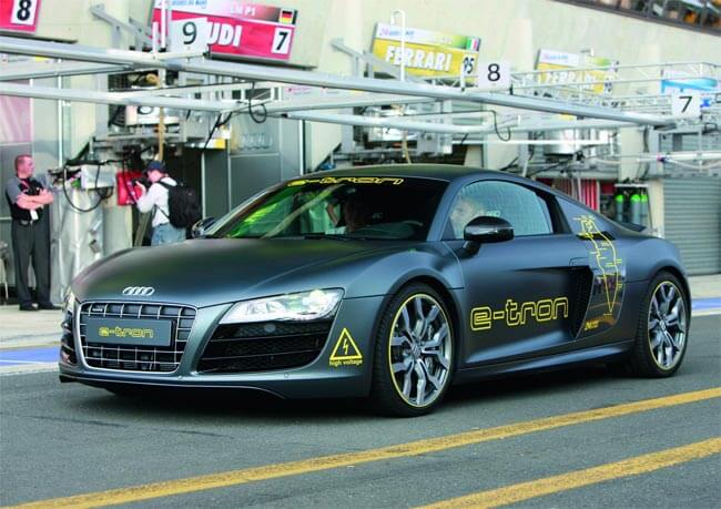 Audi-R8-Etron