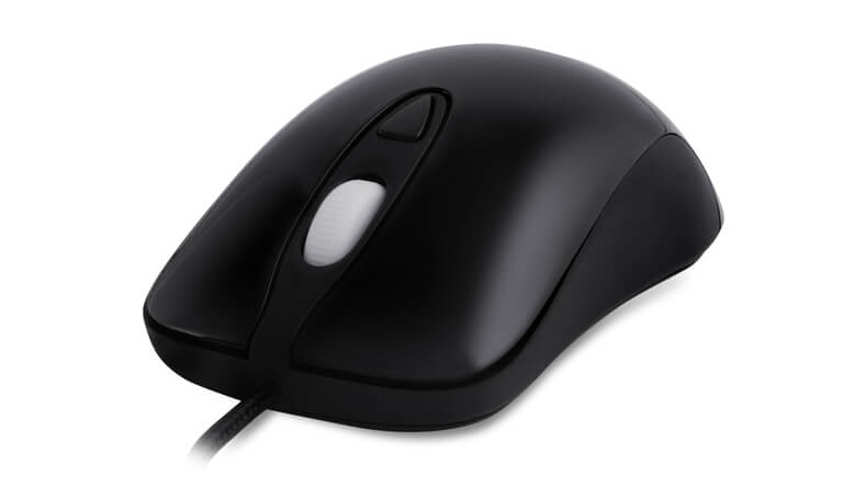 steelseries-kinzu-v2-pro-glossy-black_angle-image-1