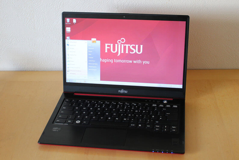 Fujitsu Lifebook U772