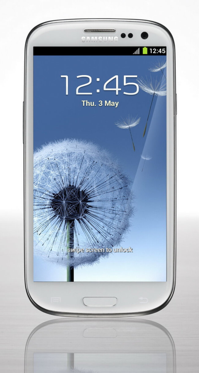 Samsung представила свой флагманский смартфон Samsung Galaxy S III. Фото.
