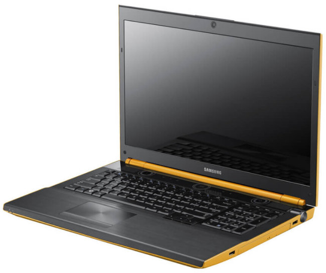 Samsung анонсировала игровой ноутбук Series 7 Gamer. Фото.