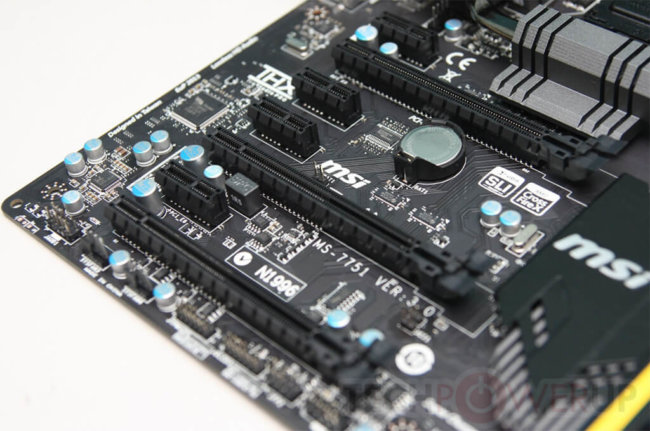 MSI показала первые фотографии материнской платы Big Bang ZPower. Фото.