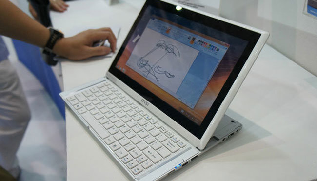 [Computex 2012] MSI представила гибридный ультрабук-планшет Slider S20. Фото.