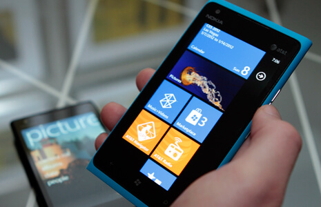 100-Nokia-Lumia-900