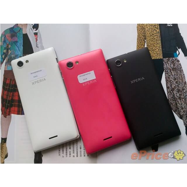 Sony-Xperia-J-for-Fashionistas-Pictured-Again-2