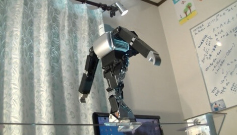 tight-rope-balancing-robot