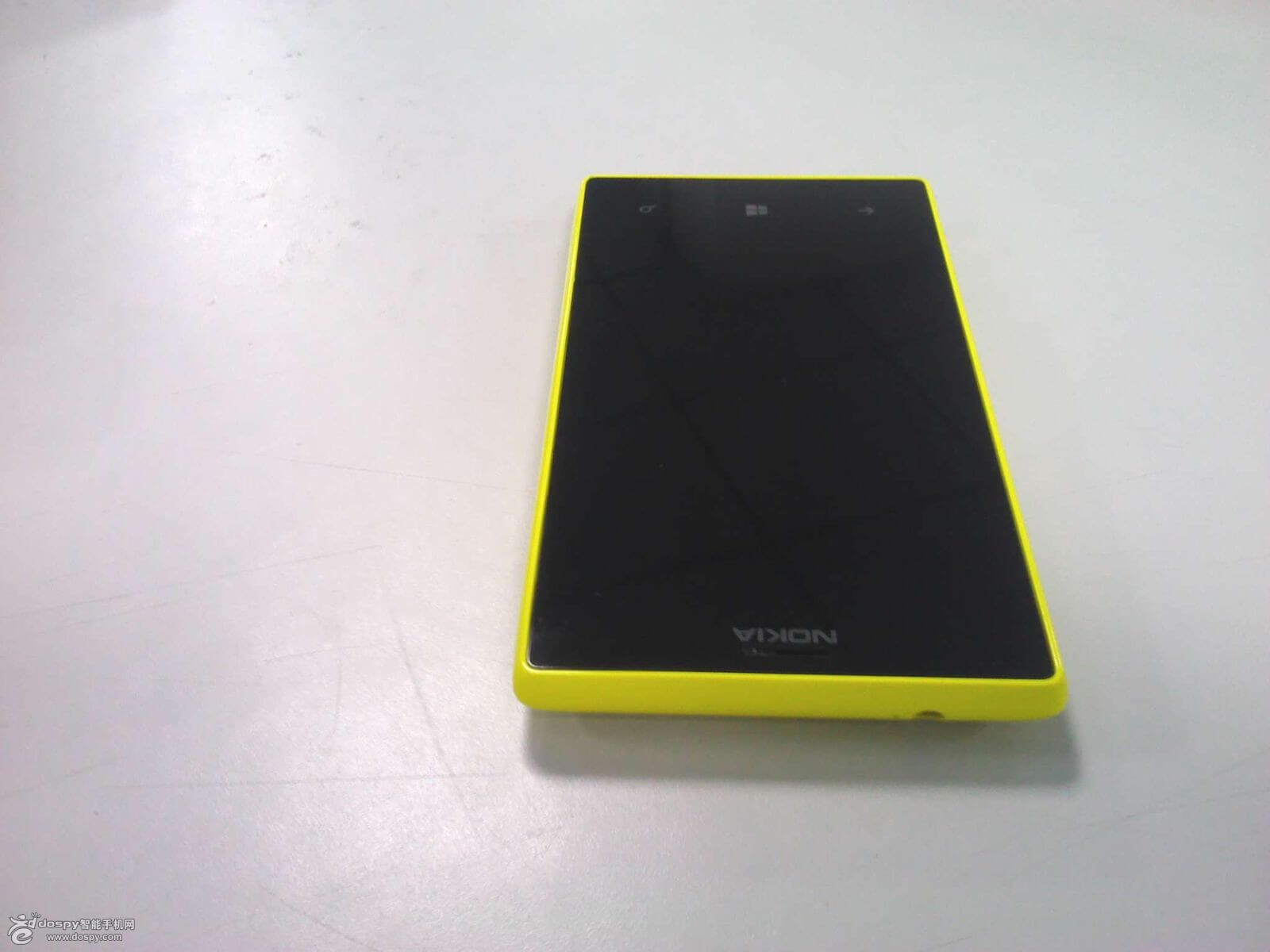 Nokia-Lumia-830 
