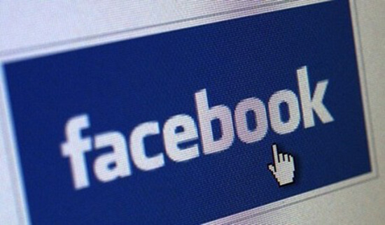 Facebook «сливает» данные пользователей. Фото.