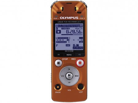 Olympus представил два новых диктофона. Фото.
