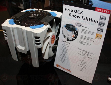 Thermaltake показала процессорные кулеры Frio и Frio OCK Snow Edition. Фото.
