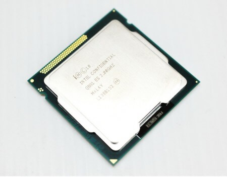 В Сети появились результаты тестирования четырехъядерного чипа Intel Ivy Bridge. Фото.