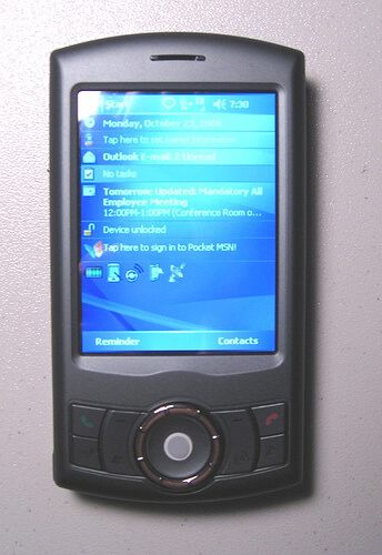 Новые фотографии коммуникатора HTC Artemis. Фото.