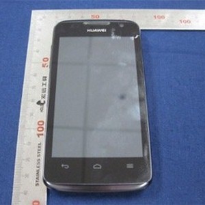 Huawei Ascend G 302D одобрен FCC. Фото.