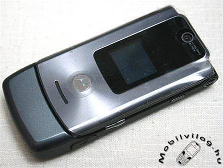 Первые фотографии Motorola W550. Фото.