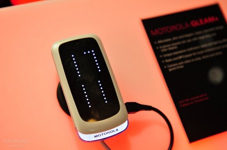 Motorola GLEAM+ дебютирует в Испании. Фото.