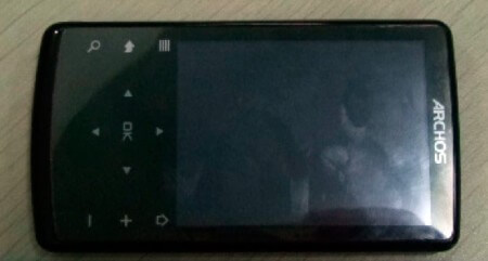 Archos 28 Minidroid PMP — еще один медиа плеер на базе Android. Фото.