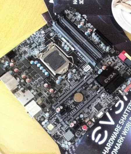Computex ’11: EVGA показала третью плату для Sandy Bridge. Фото.