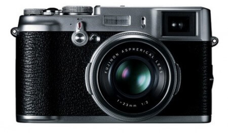 Fujifilm X100 прибудет в США в марте по цене $1000. Фото.