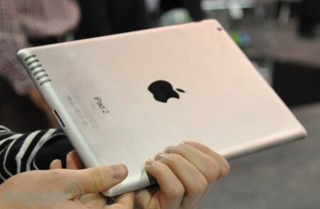 Выпуск iPad 2 отложен до июня? Фото.