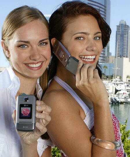 LG Trax HSDPA телефон. Фото.