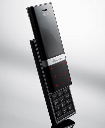 LG KE800 Chocolate Platinum – скоро на прилавках. Фото.