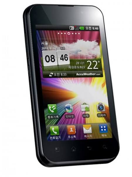 В продаже появился смартфон LG Optimus Q2. Фото.