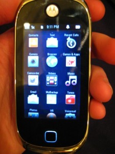 CTIA 2009: слайдер Motorola QA4 Evoke. Фото.