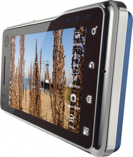 Motorola представляет Milestone XT720 в Европе. Фото.