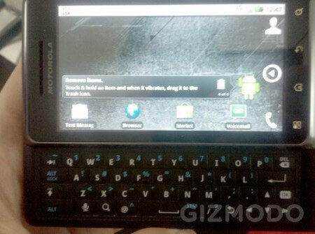 Новые подробности о смартфоне Motorola Droid 2. Фото.