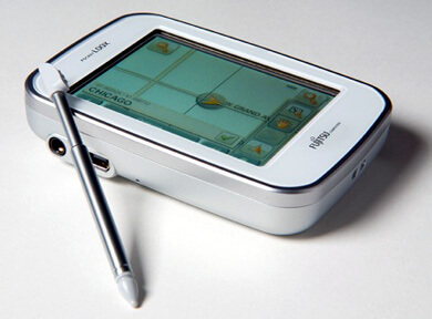 Первые живые фотографии Fujitsu-Siemens Loox N100. Фото.