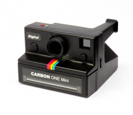 Современная версия легендарных фотоаппаратов Polaroid. Фото.